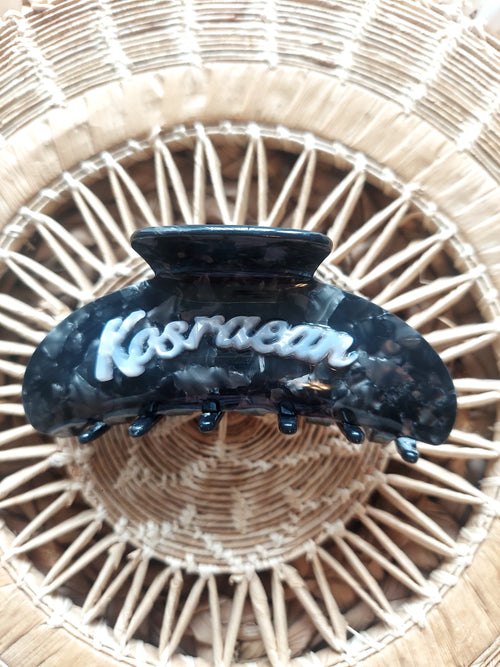 KOSRAEAN   BLACK MARBLE AND WHITE CLAW (Copy)