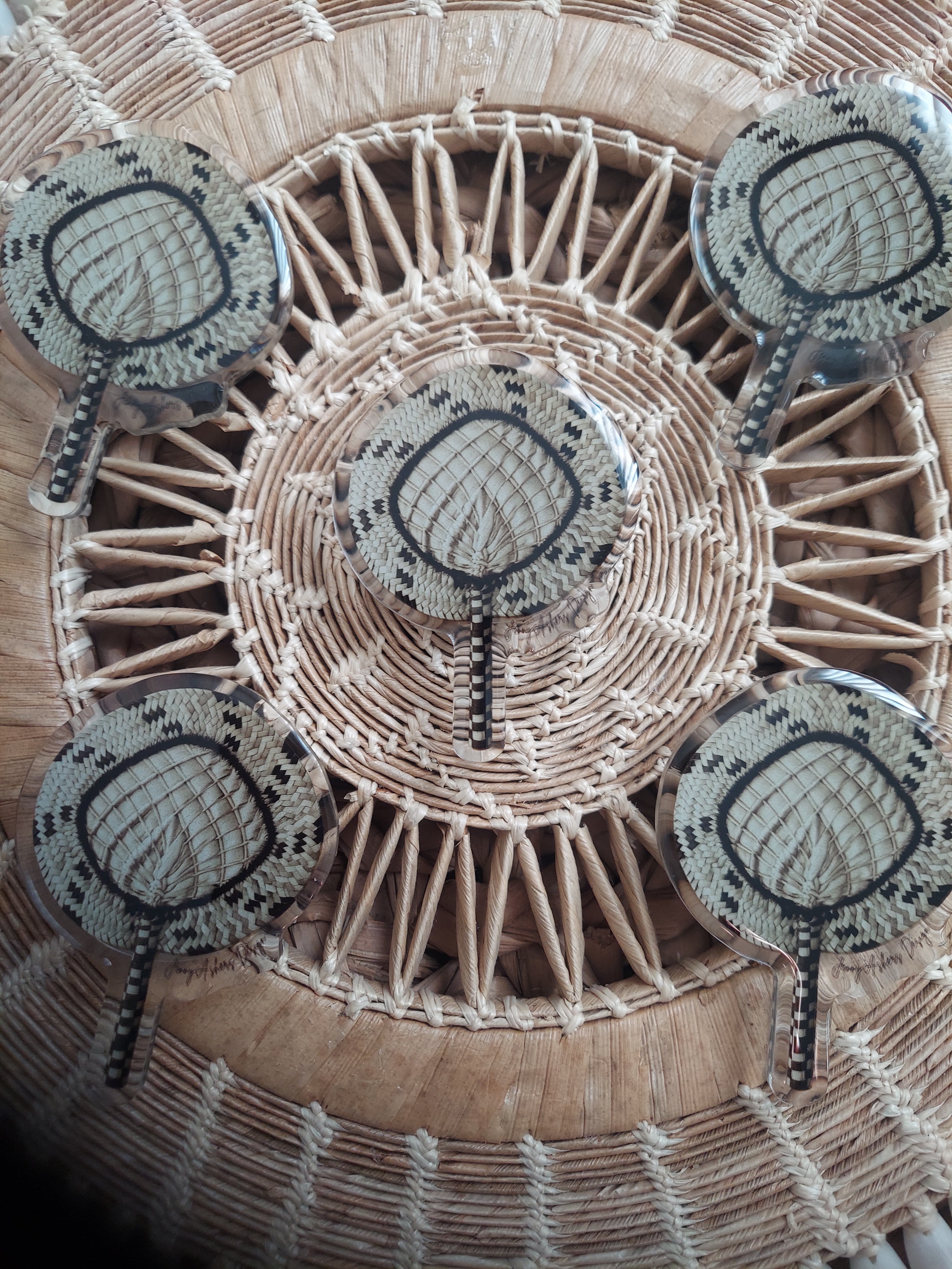 Dreel  Phone Grips